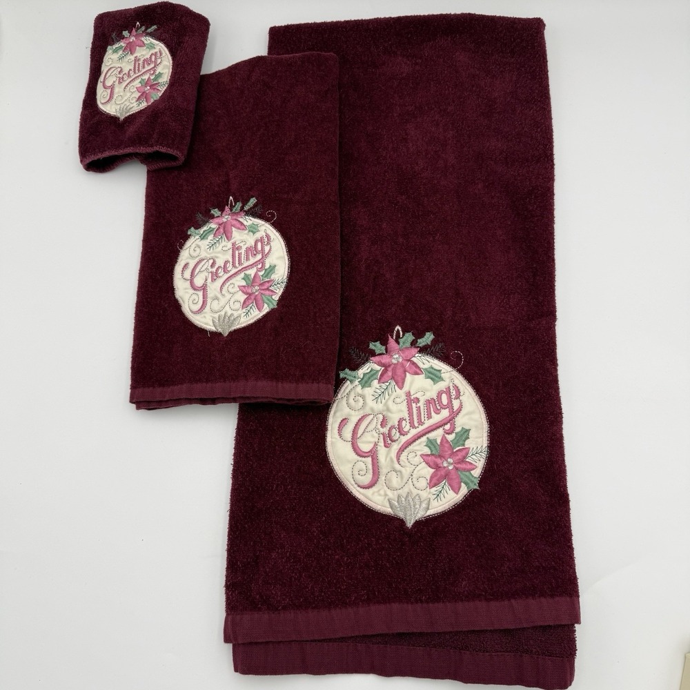 Set 3 Vintage Holiday Embroidered Santa Bath & Hand Towels 100% Cotton Maroon - Picture 2 of 8